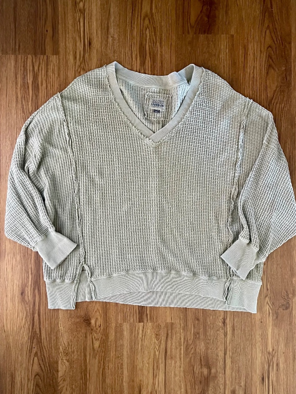 American Eagle Sage Green Lightweight Sweater